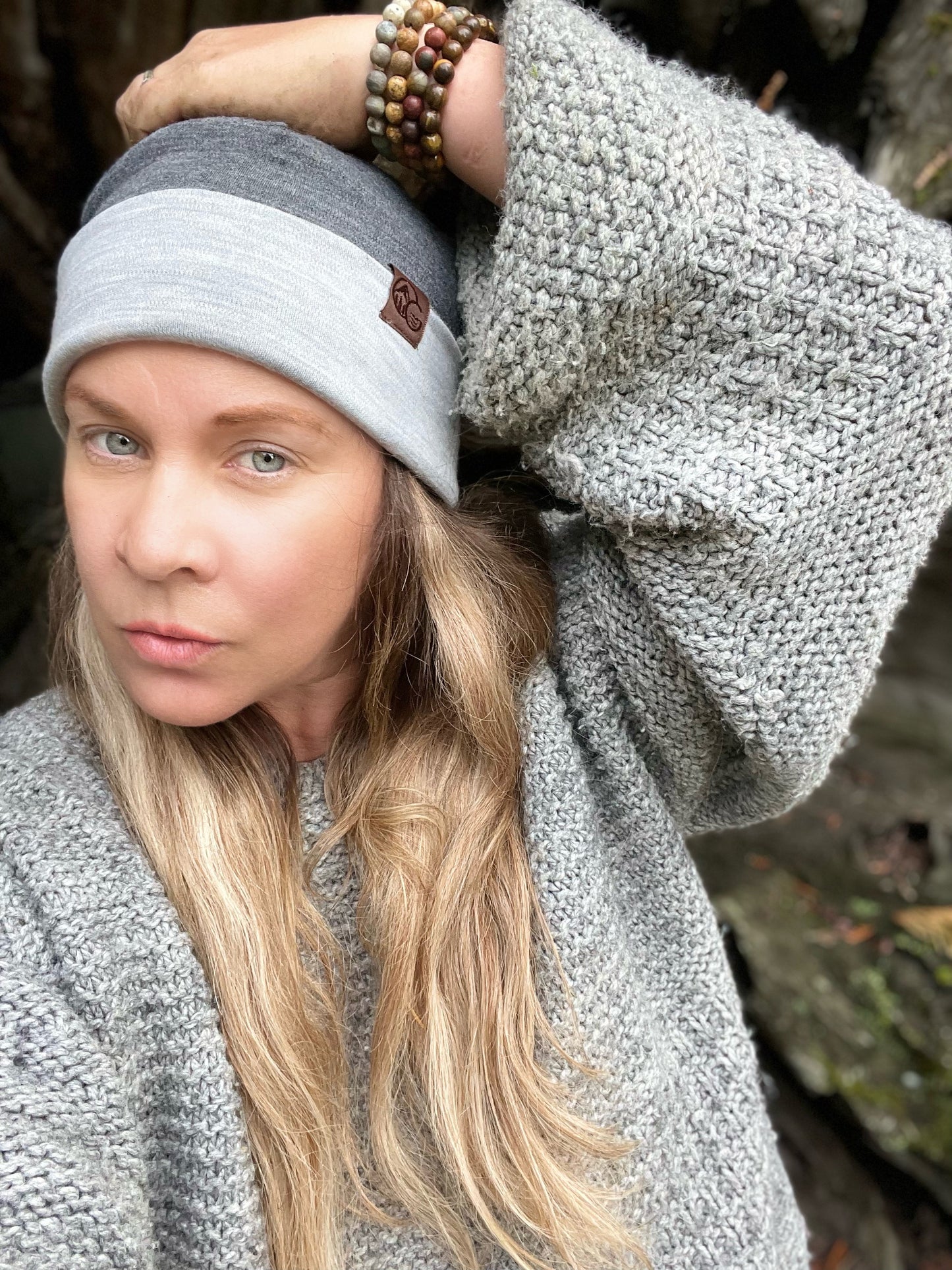 100% MERINO TOQUE/BEENIE - REVERSIBLE 'GRANITE GREY' -ADULT-