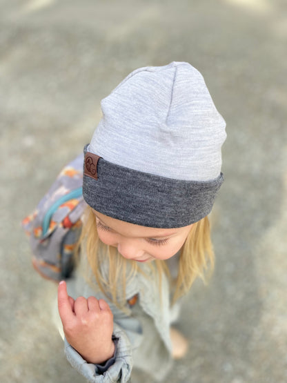 100% MERINO TOQUE/BEENIE -  REVERSIBLE 'GRANITE GREY' -KIDS-