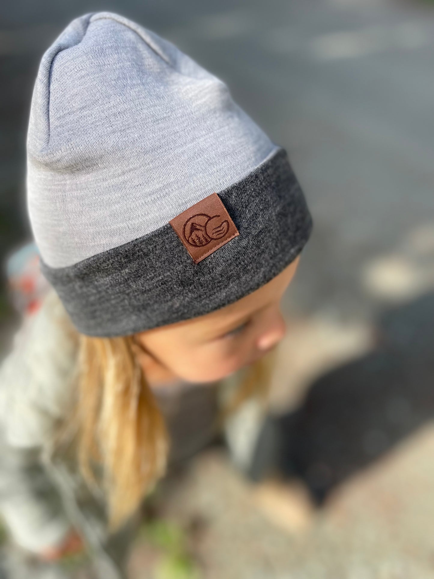 100% MERINO TOQUE/BEENIE -  REVERSIBLE 'GRANITE GREY' -KIDS-